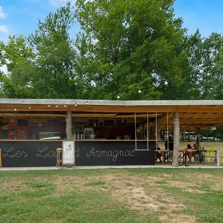 Camping Mobil Xxl 4 - Les Lacs D'armagnac Bretagne-d'Armagnac